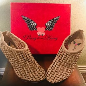 Penny Loves Kenny Booties